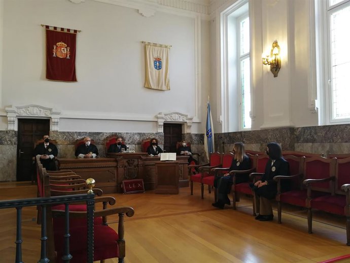 Archivo - Juramento de juezas sustitutas en el Tribunal Superior de Xustiza de Galicia