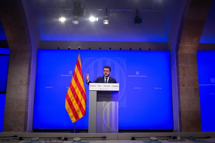 El president de la Generalitat, Pere Aragons, interviene en una rueda de prensa posterior al Consell Executiu.