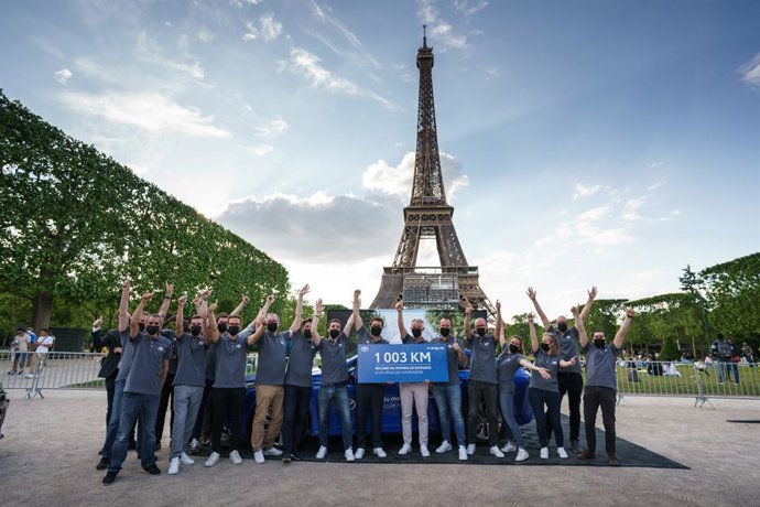 Toyota Mirai bate récord al recorrer 1.003 kilómetros con una sola carga de hidrógeno.