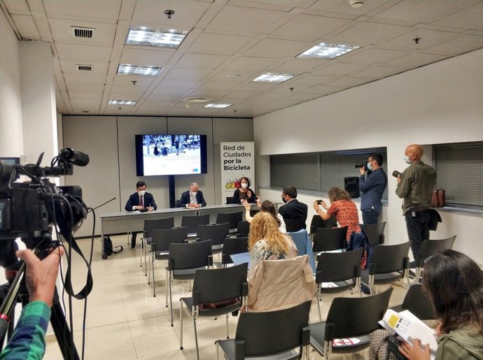 Presentación del estudio 'La bicicleta y el patinete en tiempos de pandemia en las zonas urbanas españolas', realizado por la Red de Ciudades por la Bicicleta (RCxB), a través de Gesop.