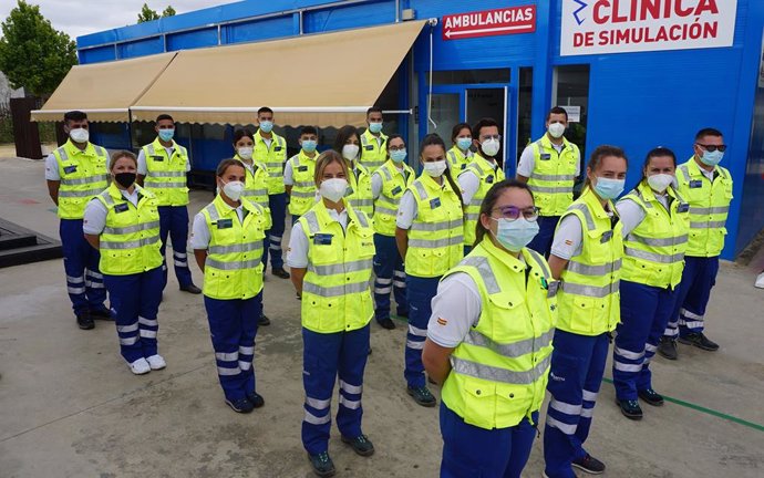 Contingente de SAMU antes de su partida desde Gelves