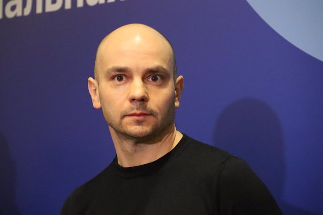 Archivo - 13 March 2021, Russia, Moscow: Andrei Pivovarov, Russian oppositionist, attends a meeting of the Russian opposition movement so-called 'United Democrats'. Russian security forces have arrested several people after breaking up the meeting. Phot