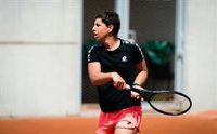 Carla Suárez se despide emocionada de Roland Garros tras volver a jugar 17 meses después