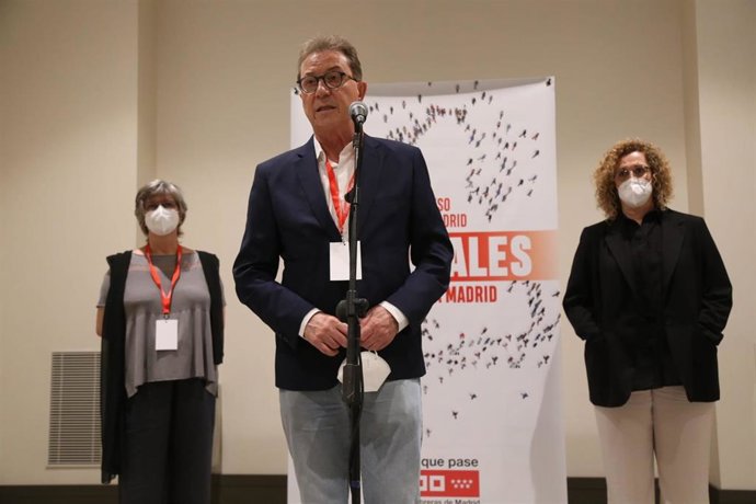 El secretario general saliente de CCOO Madrid, Jaime Cedrún, la próxima secretaria general del sindicato, Paloma López, y la actual secretaria de Organización, Paloma Vega.