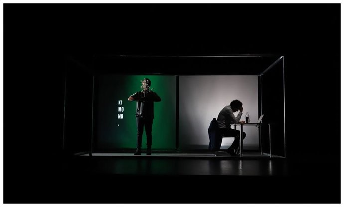 LA COMPAÑÍA LA TETA CALVA ESTRENA EN EL RIALTO ESPALDAS DE PLATA