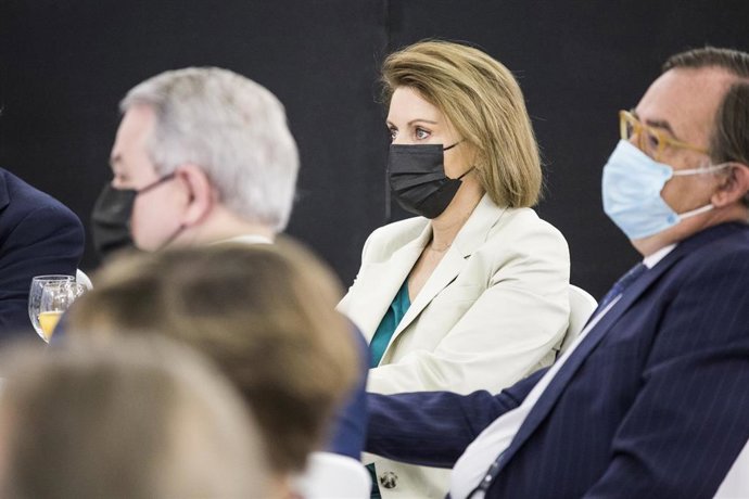 La exministra de Defensa María Dolores de Cospedal 