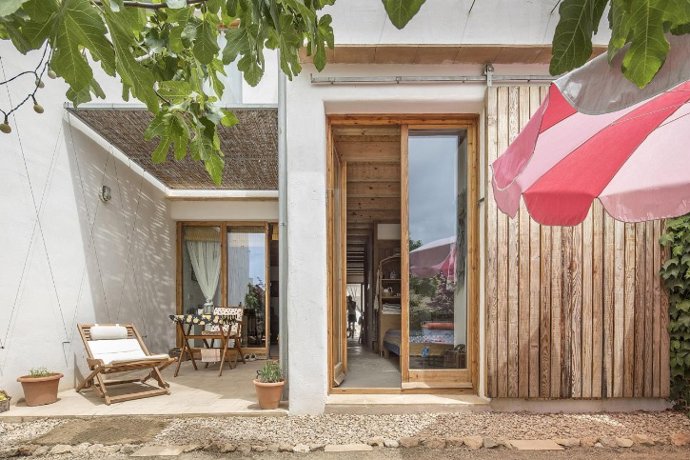 La promoción de viviendas del proyecto Reusing Posidonia en Formentera.