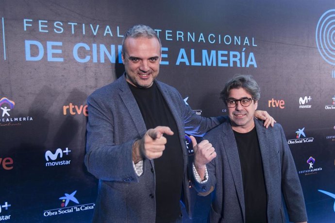 Archivo - Paco Calavera y Pepe Céspedes, dos de los cómicos que participan en el circuito