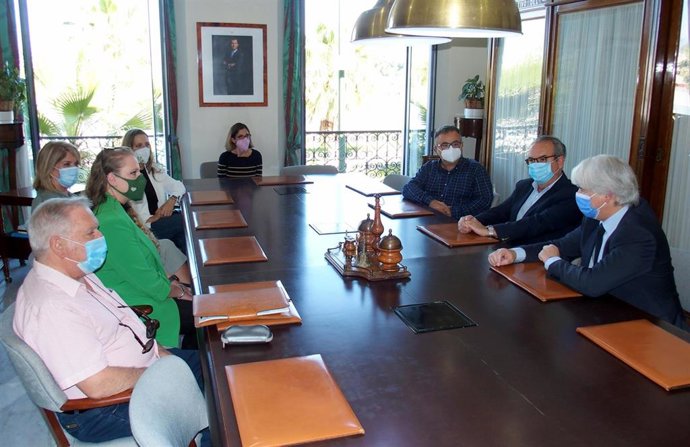 El Colegio de Abogados de Málaga entrega ayudas económicas a siete colectivos sociales de la provincia