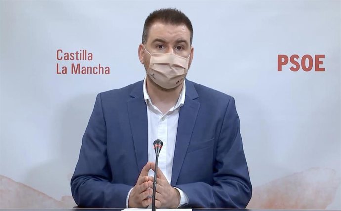 El portavoz de Empleo del Grupo Parlamentario Socialista en las Cortes de C-LM, Antonio Sánchez Requena