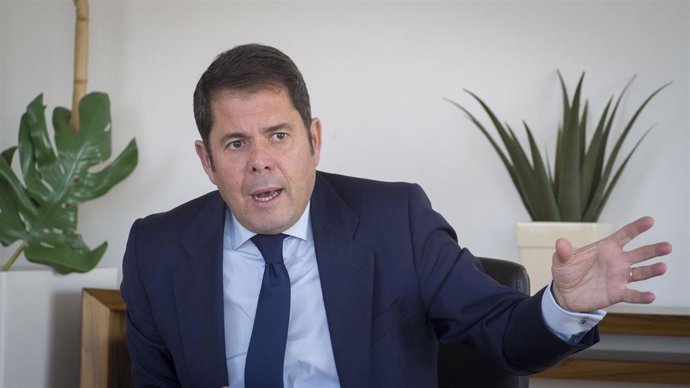 Archivo - El presidente de la Cámara de Granada y la CGE, Gerardo Cuerva