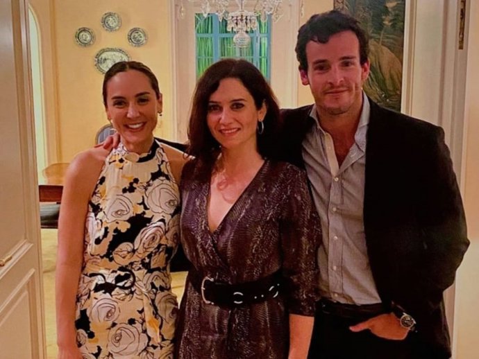 TAMARA FALCÓ, ISABEL DÍAZ AYUSO E ÍÑIGO ONIEVA