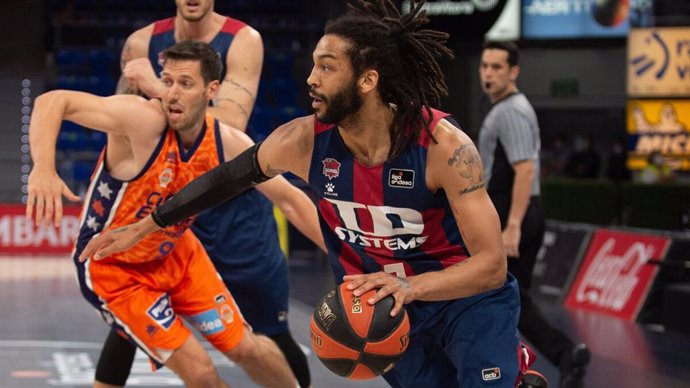 TD Systems Baskonia - Valencia Basket