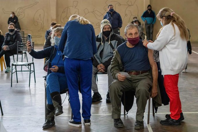 Vacunaciones contra la COVID-19 en Argentina