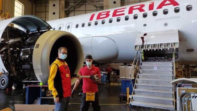 Iberia y DHL firman un acuerdo de colaboración