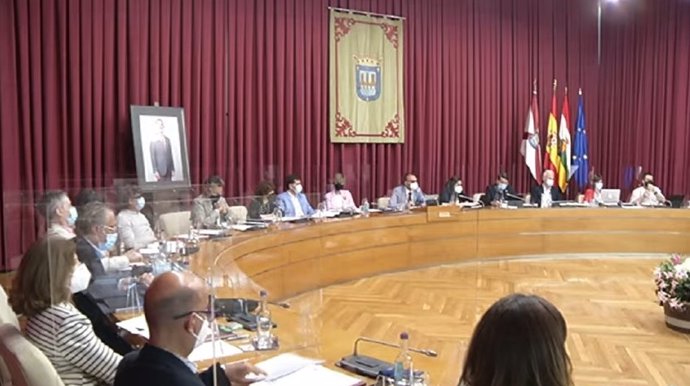 Imagen del pleno de junio de 2021 del Ayuntamiento de Logroño