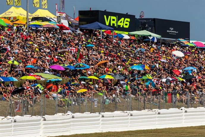 Archivo - Public during the Race of Catalunya GP, MotoGP 2019 World Championship at Circuit de Barcelona on June 16, 2019 in Montmelo, Spain.