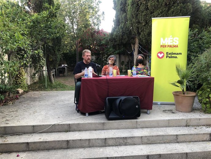 Presentación del libro 'Pactes verds en temps de pandmies. El futur es disputa ara' de Alfons Pérez.