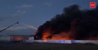 Confinado y en fase de control el incendio en la nave de productos químicos en Yuncos (Toledo)