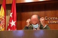 La Consejería de Sanidad confía que pronto se pueda quitar mascarilla en exteriores pero aún no es el momento