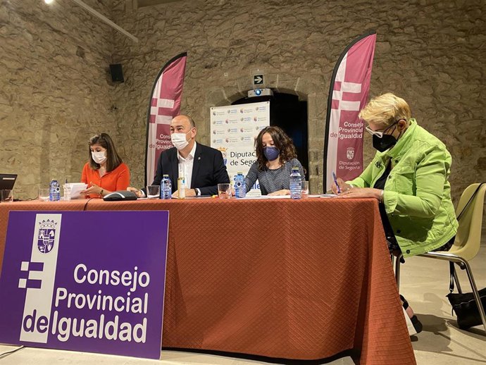 Rueda de prensa tras el Consejo de Igualdad de Diputación de Segovia.