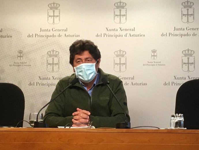 El diputado de Ciudadanos en la Junta General, Armando Fernández Bartolomé