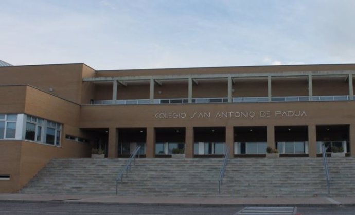 El colegio San Antonio de Padua recibirá la Medalla de Cáceres en el centenario de su fundación