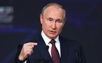 Putin lamenta las "prohibiciones por motivos políticos" a la compra de vacunas "probadas" contra la COVID-19