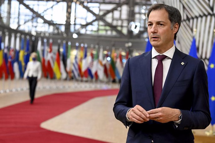 24 May 2021, Belgium, Brussels: Belgian Prime Minister Alexander De Croo speaks to media upon his arrival to attend a special EU summit. Photo: Pool Philip Reynaerts/BELGA/dpa