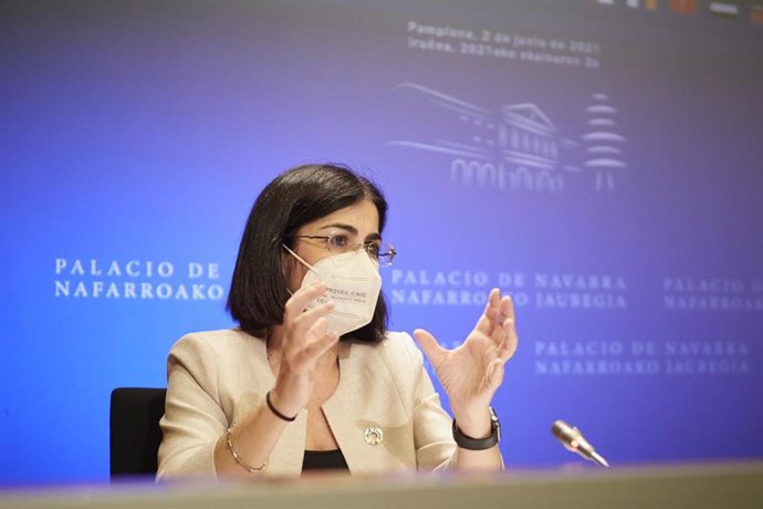 La ministra de Sanidad, Carolina Darias, comparece en rueda de prensa, tras presidir desde Pamplona, en el Palacio de Navarra, a 2 de junio de 2021, en Pamplona, Navarra (España).