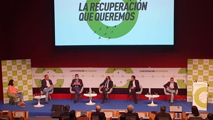 Imagen de la participación de Luengo en el XV Congreso Nacional de Medio Ambiente (CONAMA 2020) celebrado esta semana en Madrid.