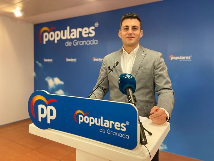 Rafael Caracuel, en rueda de prensa en la sede del PP, en foto de archivo.