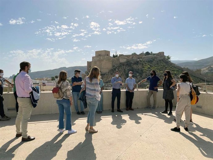Agentes de viajes de Granada en la terraza del CIP