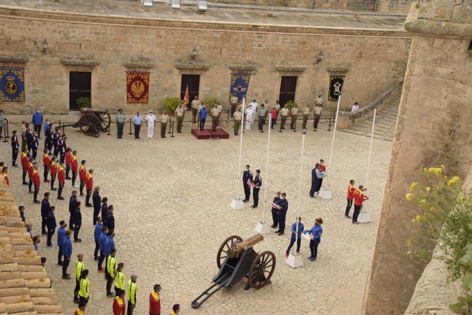 Cermonia de inauguración del II Campeonato Nacional Milirtar de Carreras por Montaña en Palma.