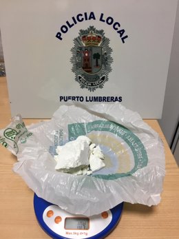 Imagen de la cocaína que portaba la detenida
