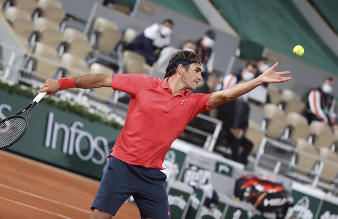 Roger Federer of Switzerland during day 7 of the French Open 2021, Grand Slam tennis tournament on June 5, 2021 at Roland-Garros stadium in Paris, France - Photo Jean Catuffe / DPPI