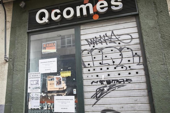 Archivo - Foto de archivo de un local cerrado 