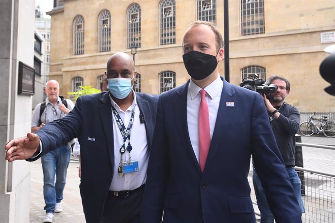 06 June 2021, United Kingdom, London: UK Health Secretary Matt Hancock (R)arrives at BBC Broadcasting House in central London for his appearance on the BBC1 current affairs programme, The Andrew Marr Show. Photo: Victoria Jones/PA Wire/dpa