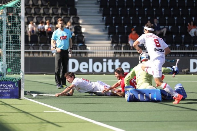 España derrota a Rusia en su segundo partido del Europeo
