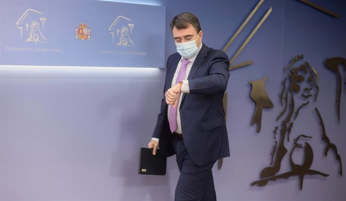 El portavoz parlamentario del PNV, Aitor Esteban.