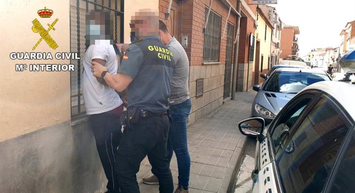 Cuatro detenidos por un robo en Menasalbas