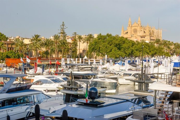 Embarcaciones expuestas en la Palma International Boat Show