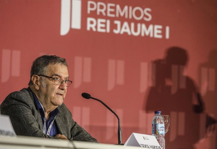 El premio Nobel Serge Haroche