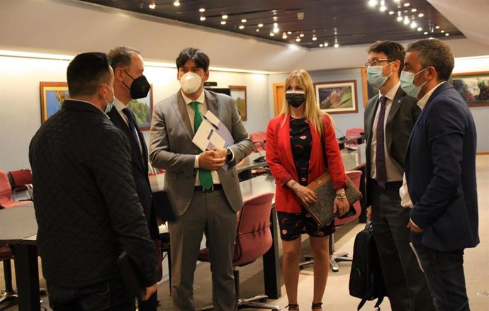 Javier Fernández Lanero; Alberto González; Borja Sánchez; Rosana Prada; , Enrique Fernández y Alejandro Calvo.