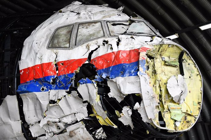 Restos del vuelo MH17 derribado en 2014 en el este de Ucrania
