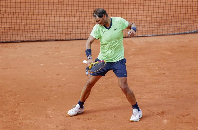 Rafael Nadal celebra una victoria en Roland Garros 2021