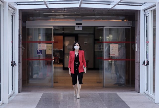 Isabel Díaz Ayuso a su llegada a la Asamblea de Madrid