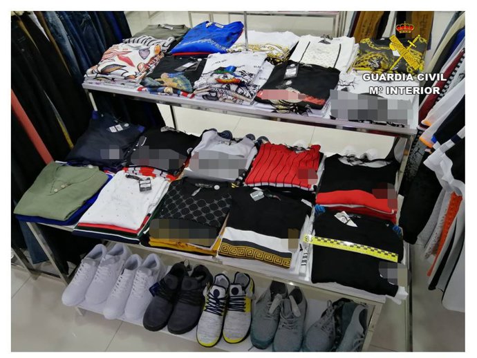 Archivo - Falsificaciones