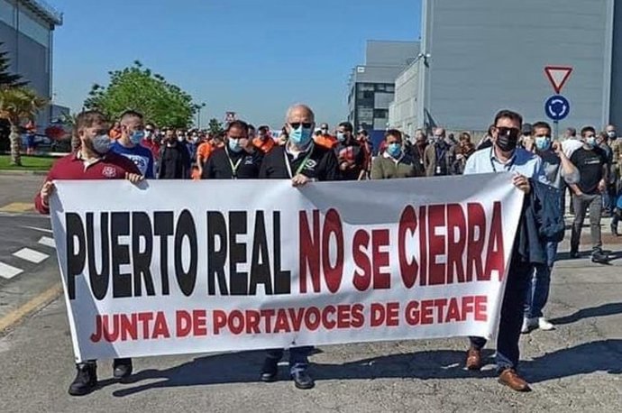 Archivo - Trabajadores de Airbus llevan a cabo concentraciones, encierros y paros por la permanencia del empleo.