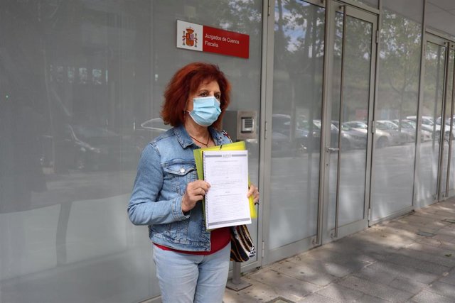 La concejala y portavoz de la confluencia municipalista ‘Cuenca, En Marcha!’ (Podemos-Equo) en el Ayuntamiento de Cuenca, Mª Ángeles García Jiménez,